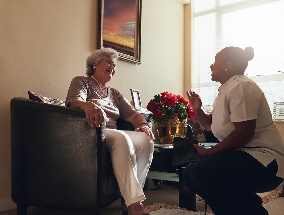 Caregiver in Sugar Hill GA: Senior Routines